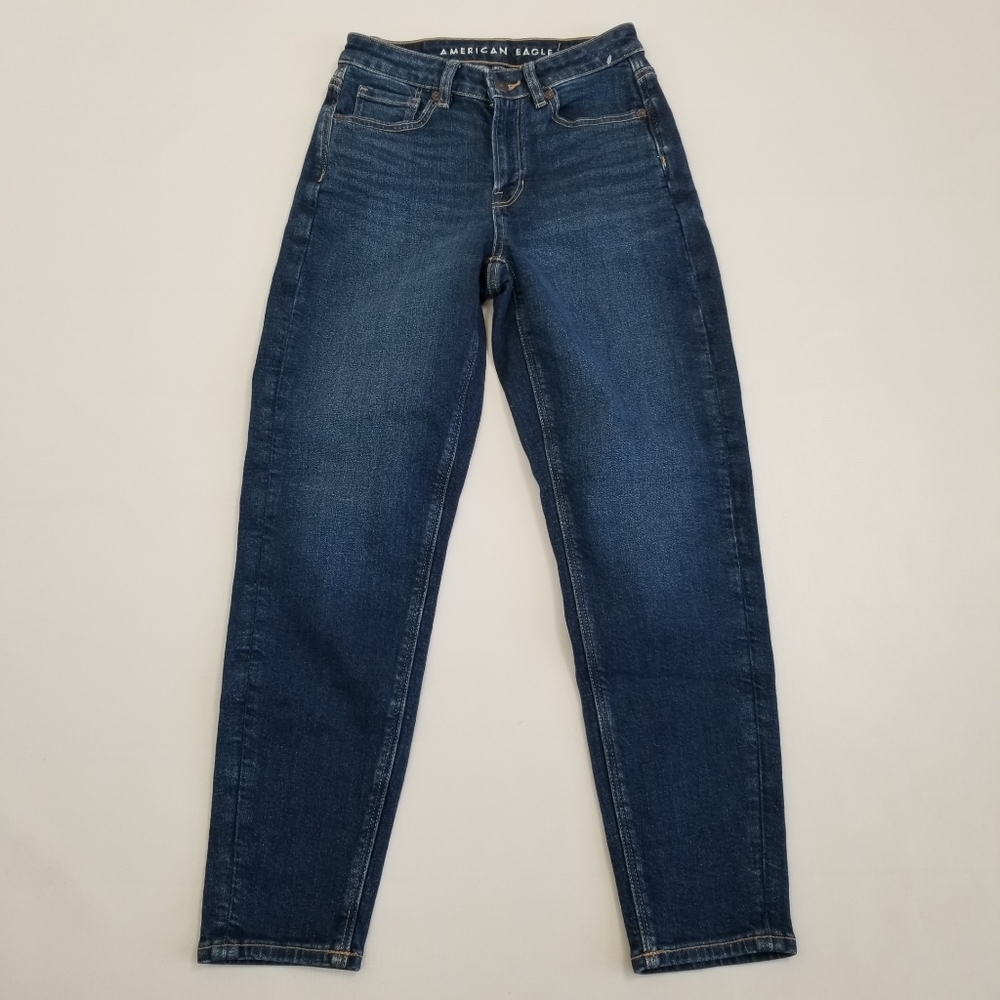 American Eagle Mom Jeans Size 00 Short NWOT